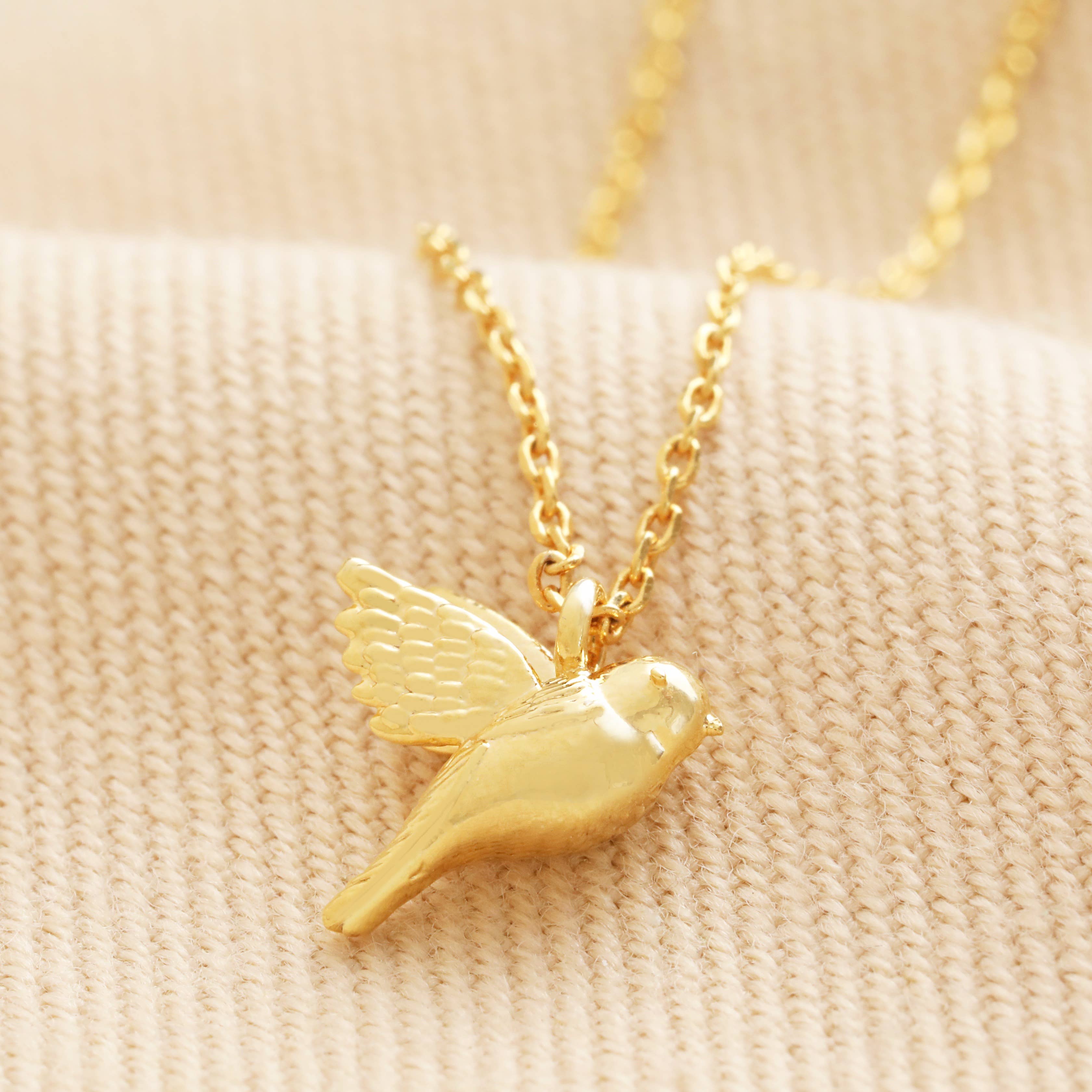Delicate Bird Pendant Necklace in Gold – FRIDA - Main Image