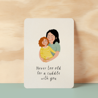 Postcard | Mum cuddles